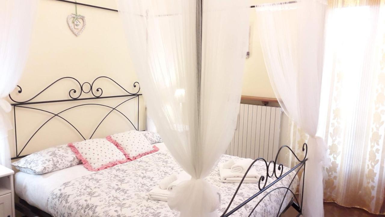 B&B Le Mi' Cocche Капанари Екстериор снимка